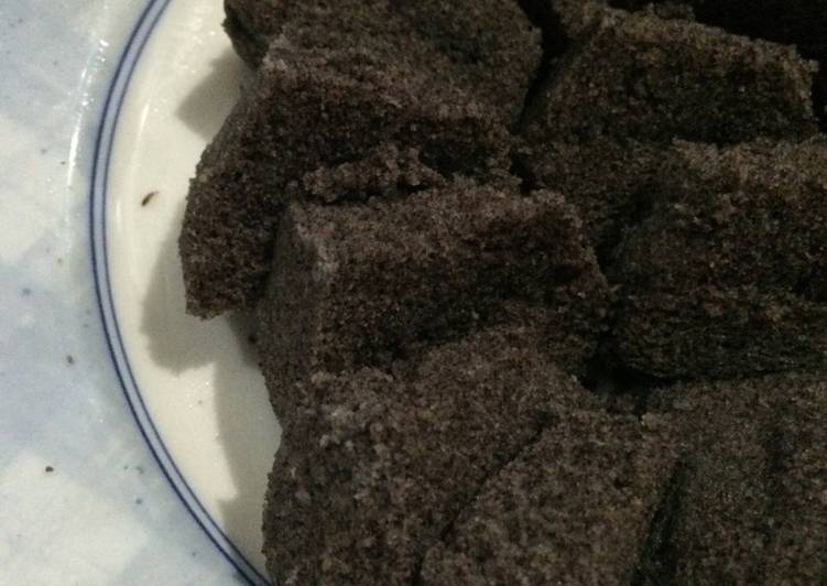 cara membuat Bolu Kukus Ketan Hitam (Ringan di Mulut)