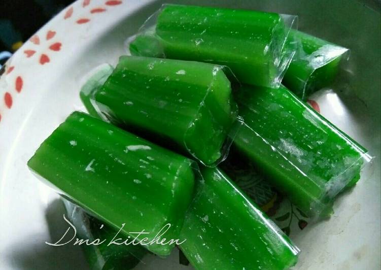 resep lengkap untuk Kue lapis pandan simple