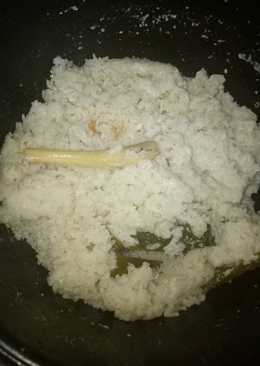 Nasi uduk rice cooker (simple)