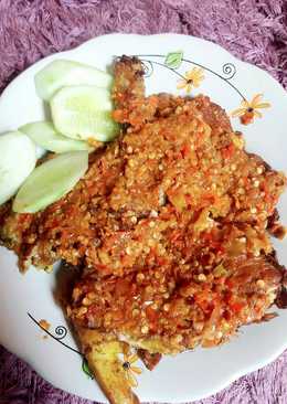 Ayam geprek sambal Pedas