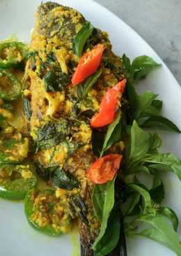 29. Ikan Mas bumbu Kuning Pedas