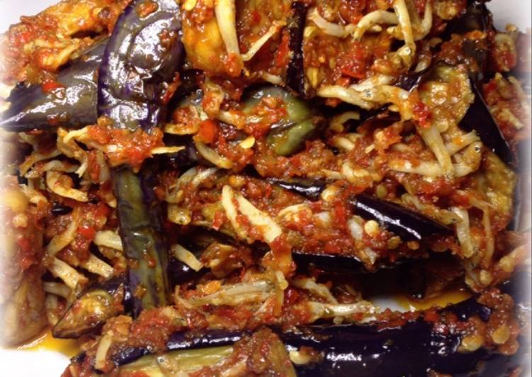 resep lengkap untuk Sambal lado terong tempe plus teri nasi