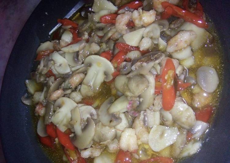 resep lengkap untuk Jamur Kancing Udang Saus Tiram