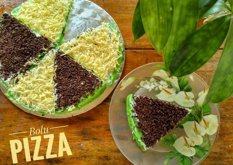 bahan dan cara membuat Bolu Pandan Bentuk Pizza