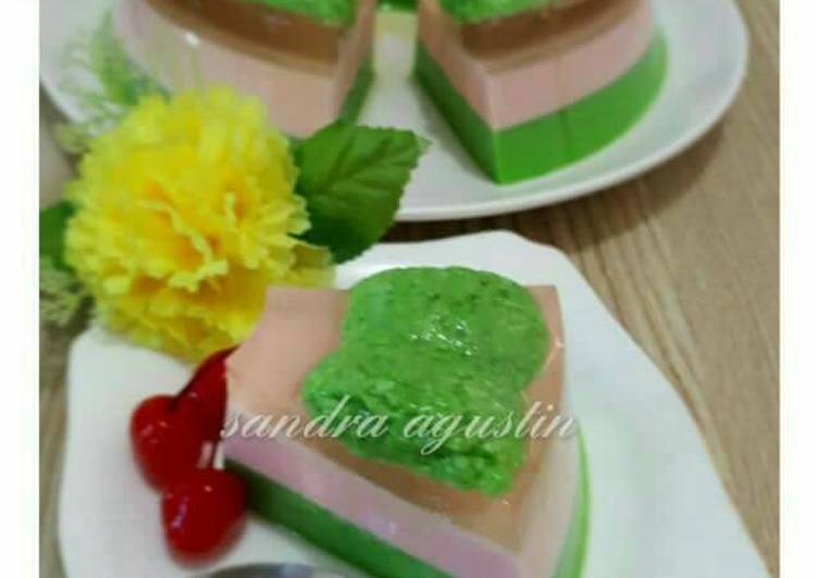 bahan dan cara membuat Puding Lapis Tape Ketan Hijau