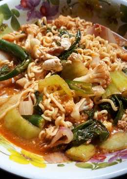 Mie kuah TomYam