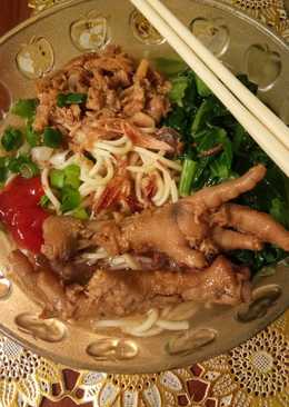 Mie ayam + ceker enak