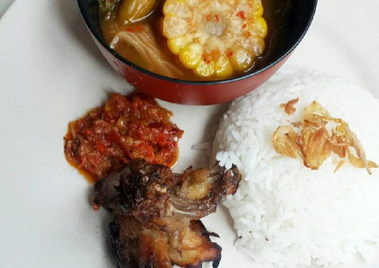 resep Nasi Uduk Ayam Kalasan