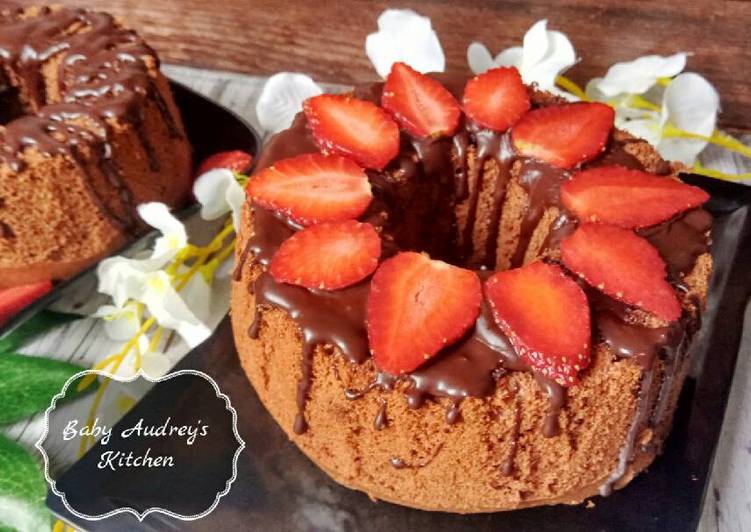 resep lengkap untuk Moist Chocolate Chiffon Cake Mini