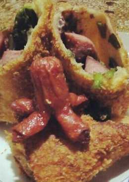 Roti Goreng (isi coklat-sosis-sawi)