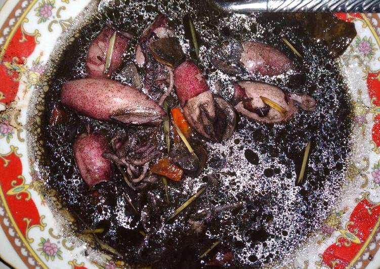 gambar untuk resep Cumi tinta hitam saus tiram