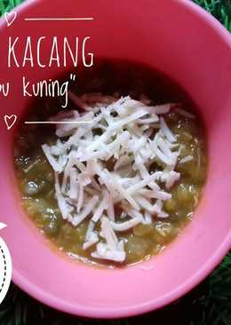 Bubur kacang ijo with labu parang (Cemilan Nadhira 10m+)