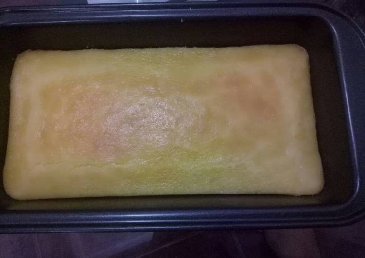 gambar untuk resep makanan Keto Flourless Cheddar Cheese Cake