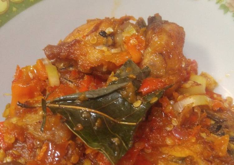  Resep  Ayam  geprek  sambel  matang oleh Dessy Susylawaty 