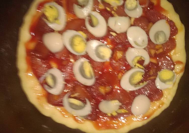 resep masakan Pizza sosis telur puyuh sederhana