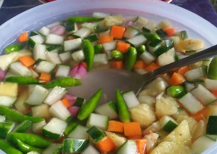 resep makanan Acar timun wortel mentah