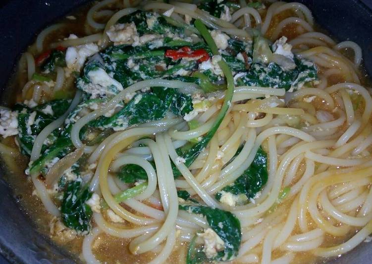 bahan dan cara membuat Spaghetti Rebus (Mie Rebus)