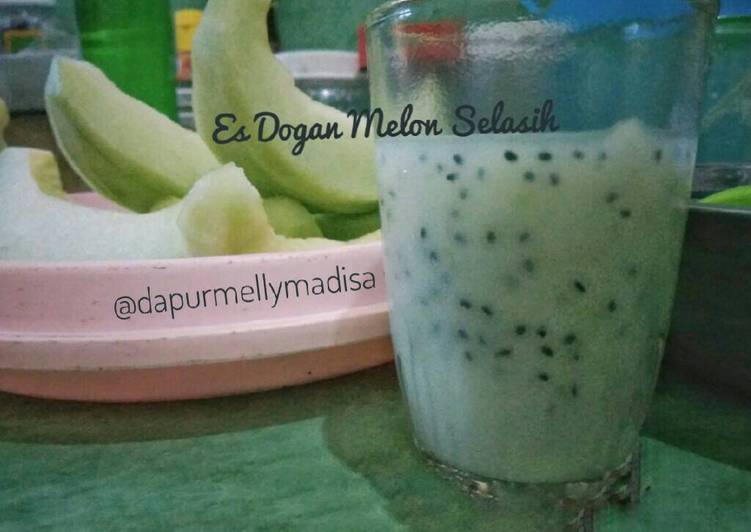 Resep Es dogan melon selasih - Melly Ai Madisa