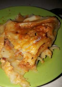 Lasagna pangsit kornet