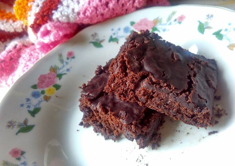 resep lengkap untuk Brownies Coklat Tepung Beras (Eggless|Happycall)