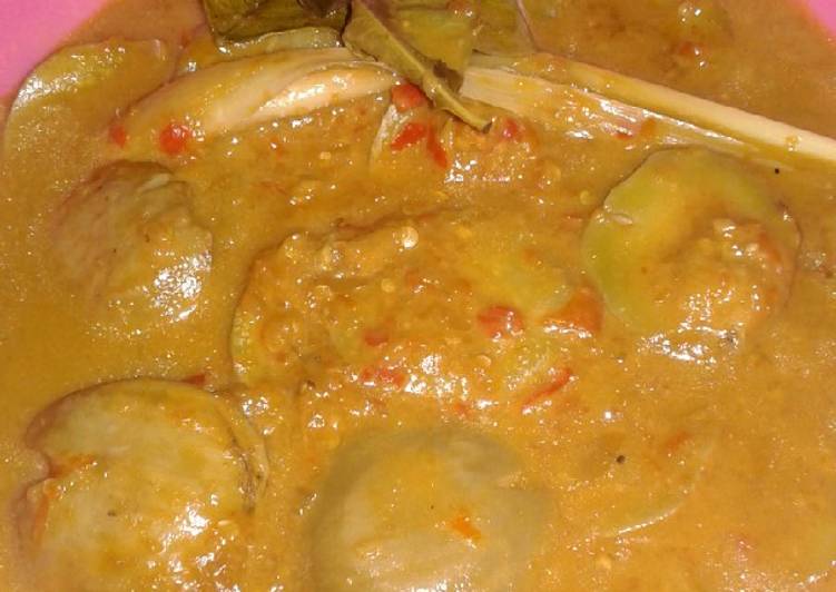 Rica rica jengkol
