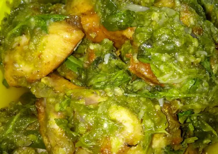 Resep Ayam Geprek Cabe Ijo - Ragam Resto