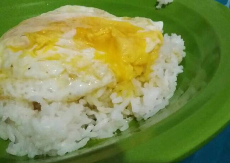 resep Telur ceplok saus mentega