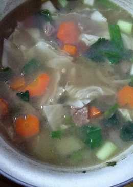 Sayur SOP kuah kaldu daging maknyosss syegerrrnya