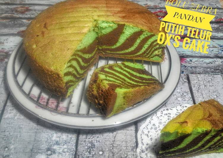 gambar untuk resep Bolu Zebra Pandan Putih Telur