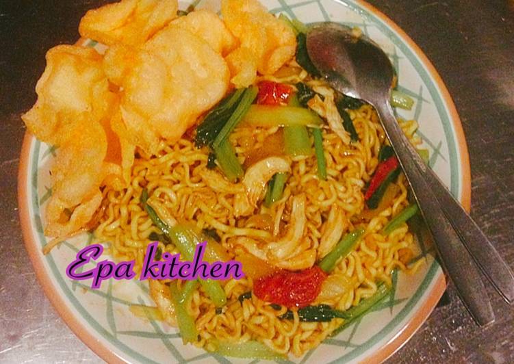 gambar untuk cara membuat Mie goreng special