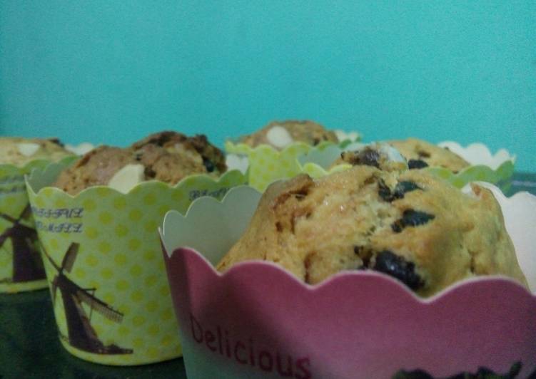 cara membuat Vanilla Chocochips and Kismis Muffin very Easy