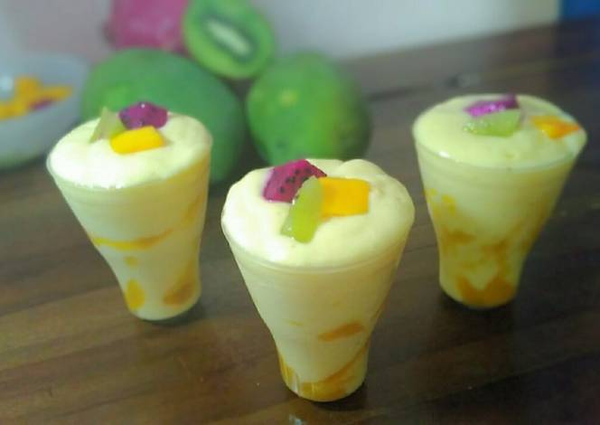 Cara Membuat Minuman Simple Mango Smoothies