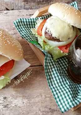 Beef Burger with Homemade Patty