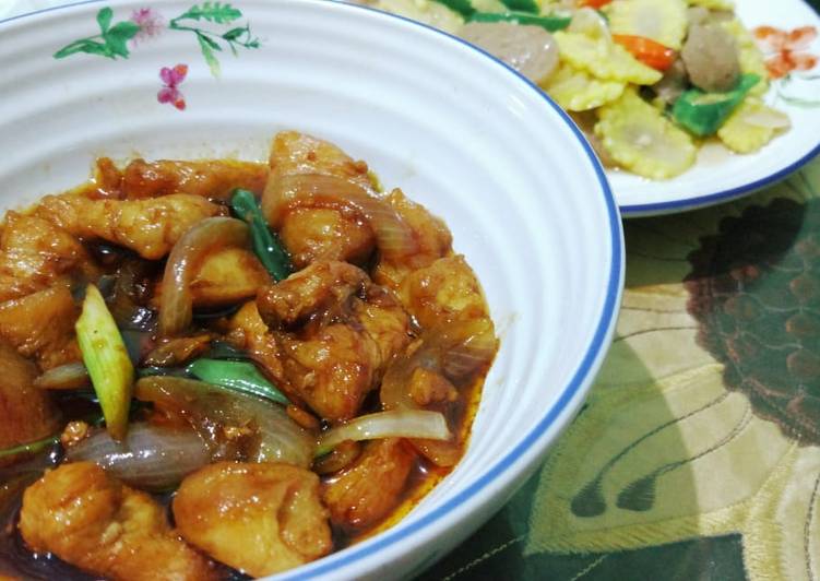 1. Ayam Goreng Mentega