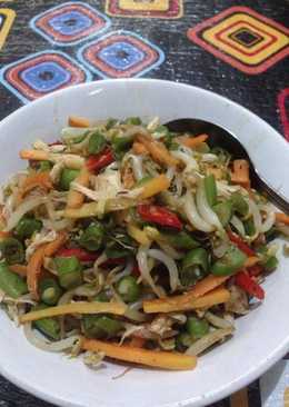 Tumis tawobuyam (tauge wortel buncis ayam)