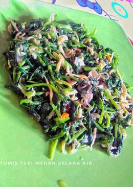 Tumis selada air dan teri