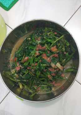 Cah Kangkung kornet