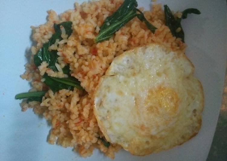 cara membuat Nasi goreng merah tanpa saos (sehat alami)