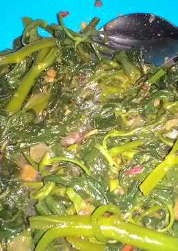 Tumis kangkung tauco