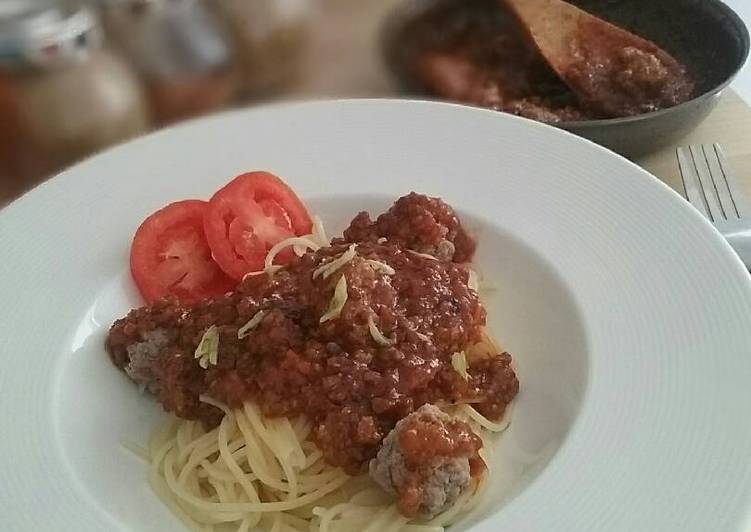 gambar untuk cara membuat Spagetti (Angel Hair) Bolognese Meatball