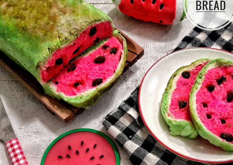 bahan dan cara membuat Watermelon Bread