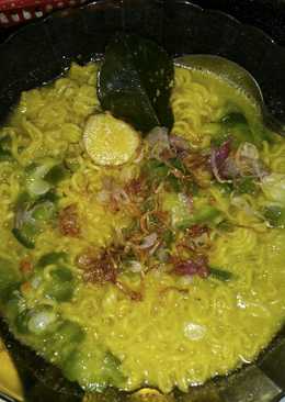 Mie gambas kuah santan