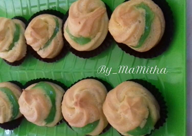 resep lengkap untuk Kue sus vla pandan