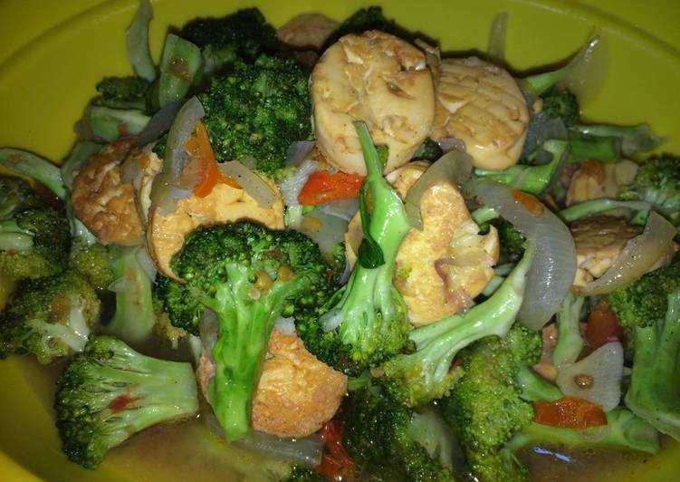 resep lengkap untuk Cah Brokoli Tofu