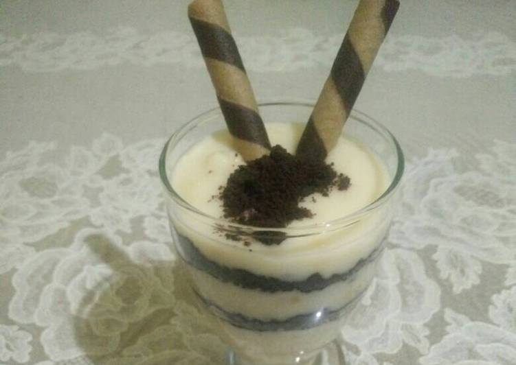 bahan dan cara membuat Oreo cheese cake in jar