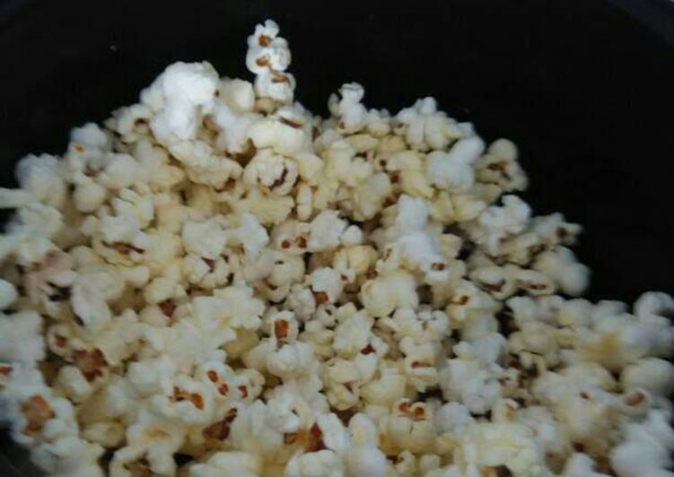 bahan dan cara membuat Popcorn magicom