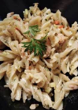 Fusili spicy tuna