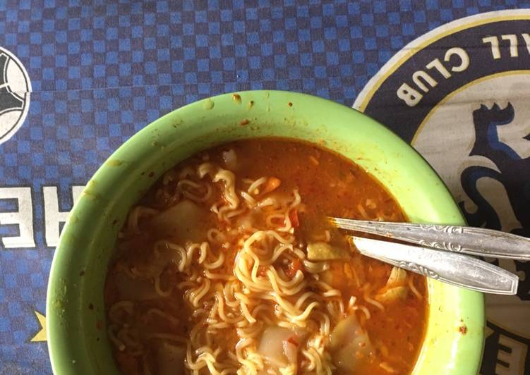 gambar untuk cara membuat Seblak indomie simple pedas