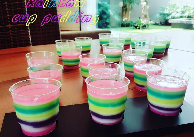 cara membuat Rainbow cup pudding