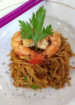 Tumis Mie Telor Udang Spicy